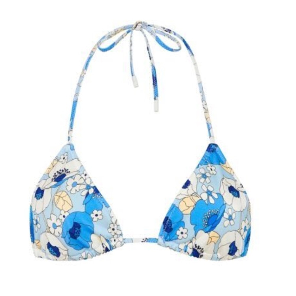 !!NOT FOR SALE!! looking for this bikini top. please message me if you have